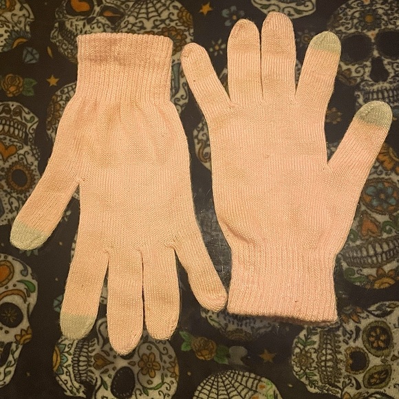 A N N  T A Y L O R  Faux Fur Gloves🧤‼️FREE Pink Touchscreen gloves w/purchase‼️ - Picture 10 of 10